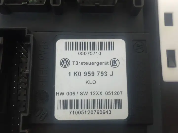 Volkswagen Golf V (2003 - 2009) 1K0959793J Электростеклоподъемник передний (комплект) — фото 3