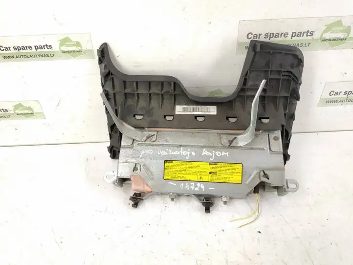 Toyota Yaris (2005 - 2009) 305477010FKA Коленная подушка безопасности — фото 6