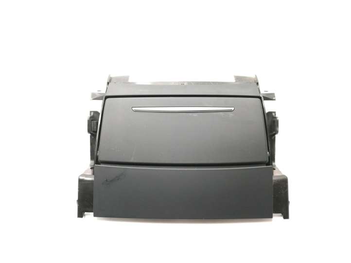 Audi A8 (2010 - 2014)  4H0864051B 12 V гнездо (сзади)