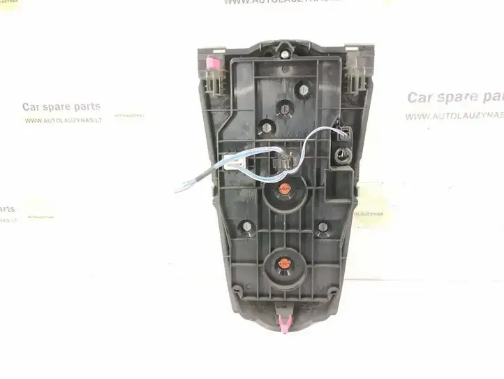 Toyota Yaris (2005 - 2009) 758909 Блок управления климат-контролем — фото 4