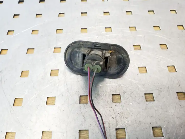 Opel Vivaro (2006 - 2014) 7700847333 Поворотный фонарь крыла — фото 3