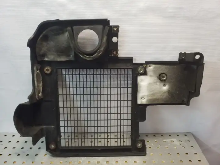 Toyota Land Cruiser (J120) (2002 - 2009) 1794330020 Крышка двигателя декоративная — фото 4