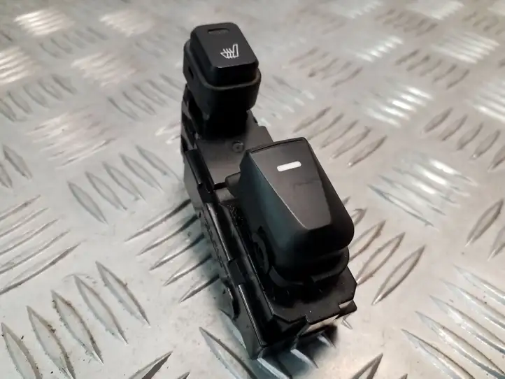 Hyundai ix35 (2009 - 2013) 3835211310 Кнопка стеклоподъемников — фото 2