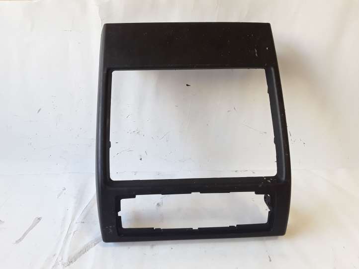 BMW X5 E70 (2006 - 2013)  5116695495603 Отделка пепельницы