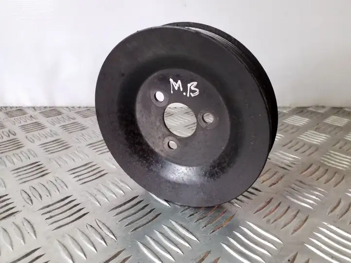 Mercedes-Benz Sprinter W901 W902 W903 W904 (1995 - 2007) A6042360010 Шкив насоса ГУР — фото 1