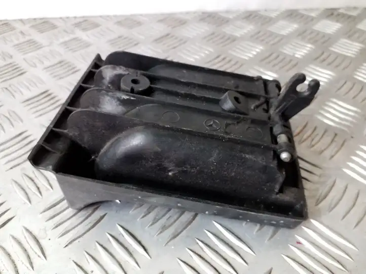 Mercedes-Benz Sprinter W901 W902 W903 W904 (1995 - 2007) 9017601361 Внутренняя ручка раздвижной двери — фото 3