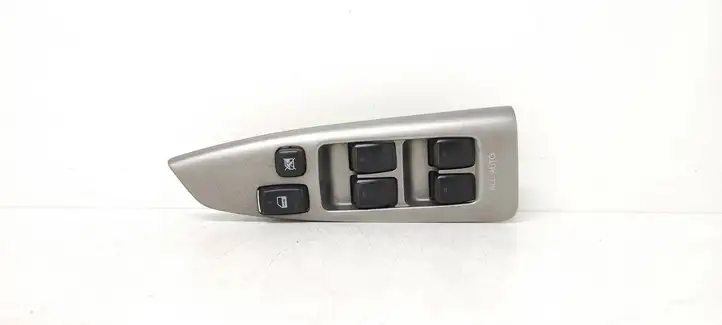 Toyota Corolla Verso E121 (2001 - 2004) 8404013081 Кнопка стеклоподъемников — фото 1