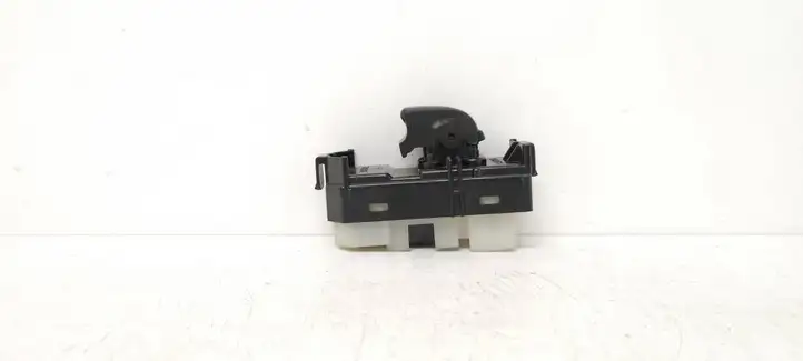 Toyota Corolla Verso E121 (2001 - 2004) 514746 Кнопка стеклоподъемников — фото 5