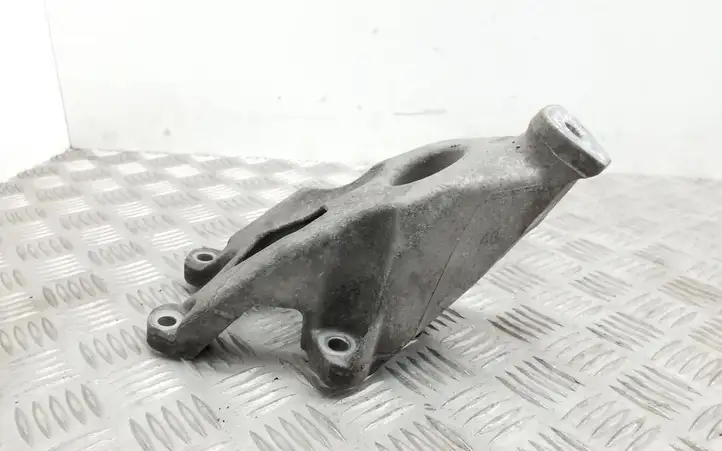 Audi A4 S4 B8 8K (2007 - 2011) 8K0199307BK Кронштейн двигателя — фото 4
