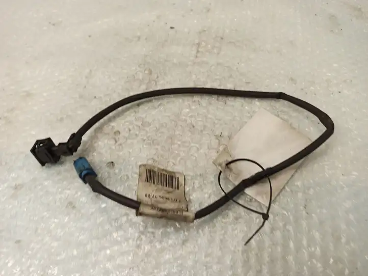 Mercedes-Benz C W204 (2007 - 2014) A2045400010 Прочая электропроводка — фото 8