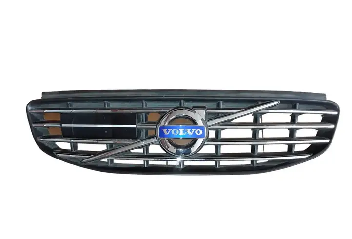 Volvo XC60 (2013 - 2017) 31333833 Верхняя решетка радиатора — фото 1
