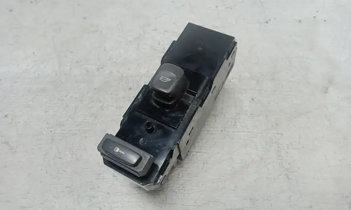 Volvo S60 (2000 - 2004) 30658117 Кнопка стеклоподъемников — фото 1