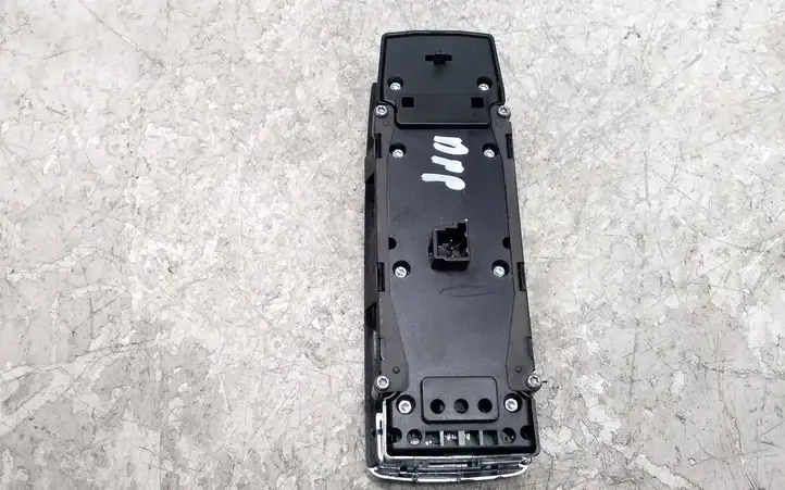 Mercedes-Benz E W212 (2009 - 2016) A2129056100 Кнопка стеклоподъемников — фото 4