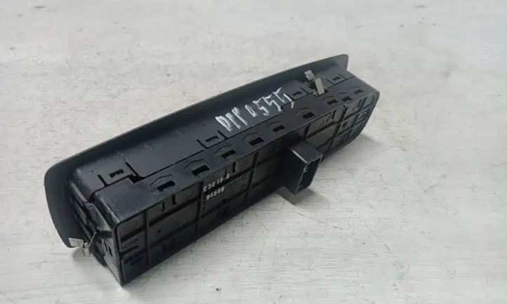 Renault Laguna III (2007 - 2015) 809610007R Кнопка стеклоподъемников — фото 2