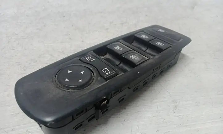 Renault Laguna III (2007 - 2015) 809610007R Кнопка стеклоподъемников — фото 5