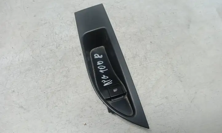 Opel Astra J (2012 - 2015) 13301888 Блок кнопок стеклоподъемников — фото 2