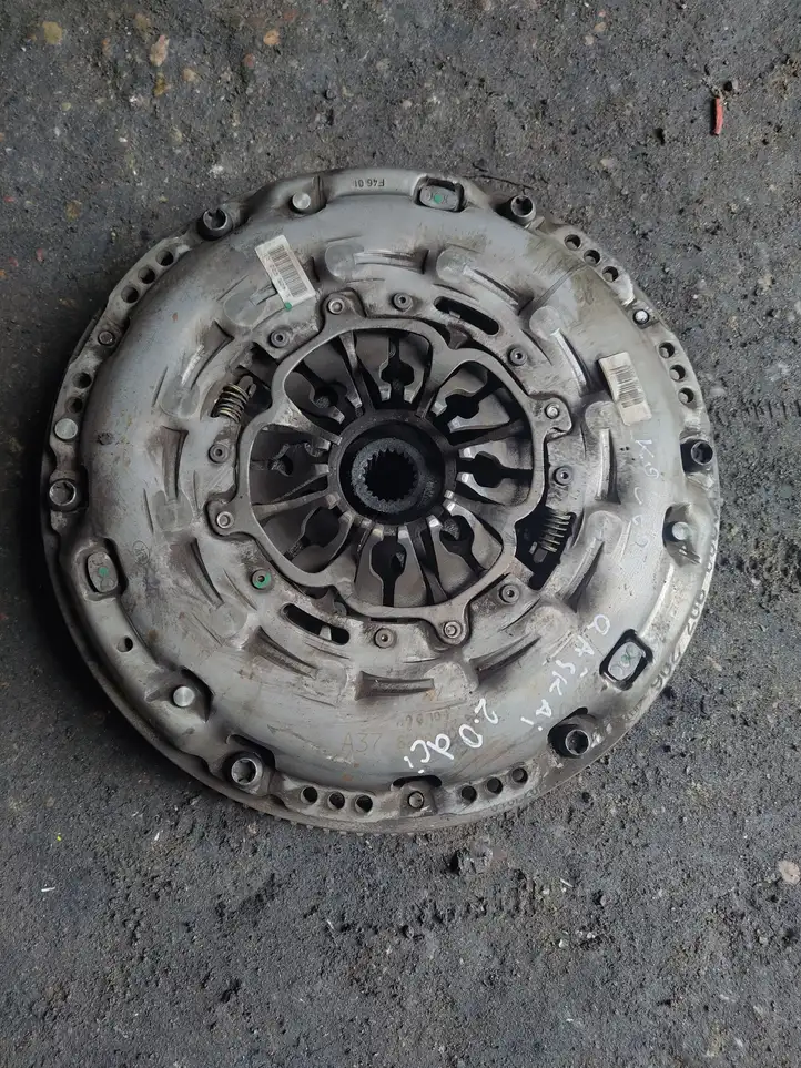 Nissan Qashqai (2010 - 2013) 8200907206 Двухмассовый маховик — фото 5