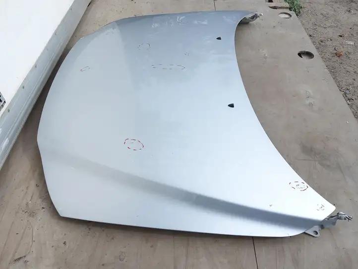 Volvo XC70 (2004 - 2007)   Капот