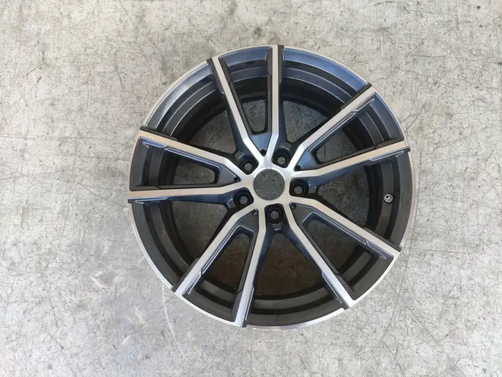 BMW 3 G20 G21 (2019 - ) 6883522 Легкосплавный колесный диск R18 — фото 1
