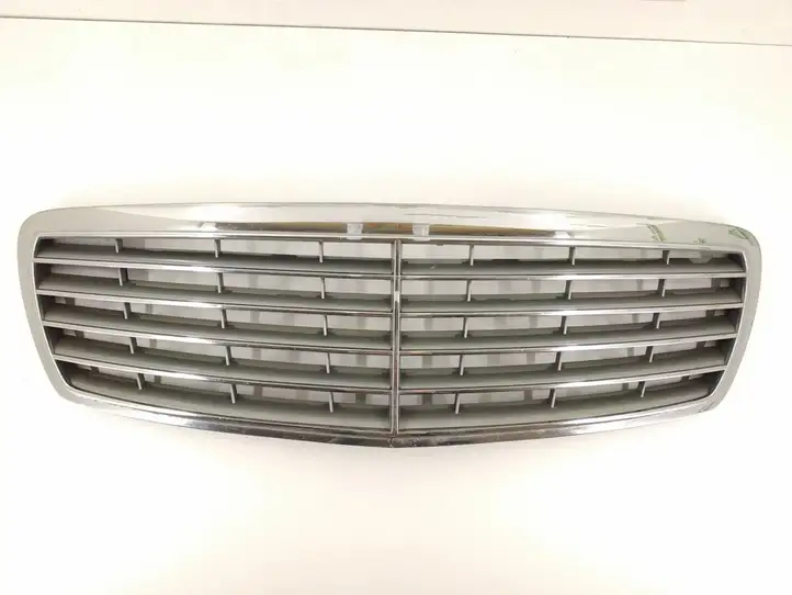 Mercedes-Benz E W211 (2002 - 2009) Передняя решетка — фото 1