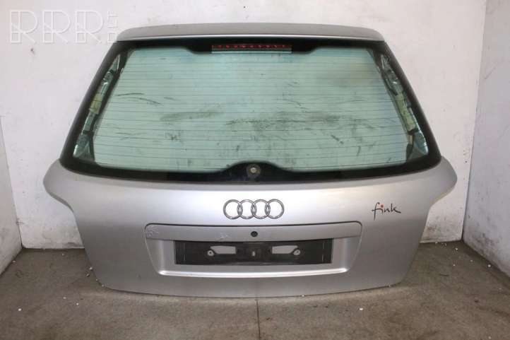 Audi A4 S4 B5 8D Galinis dangtis (bagažinės)