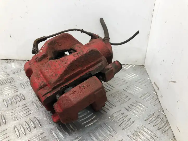 BMW 3 E90 E91   54724 Передний суппорт