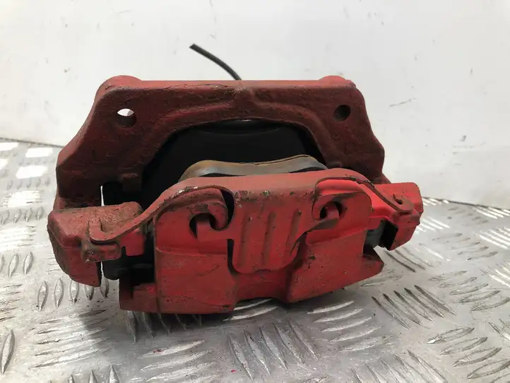 BMW 3 E90 E91   54724 Передний суппорт