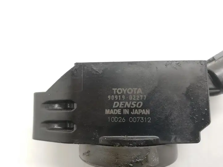 Toyota RAV 4 (XA50) (2018 - ) 9091902277 Катушка зажигания — фото 2