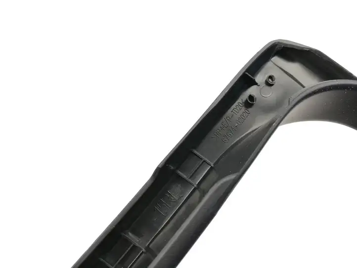 Toyota Corolla E210 E21 (2018 - ) 6767402020 Отделка лючка топливного бака — фото 3