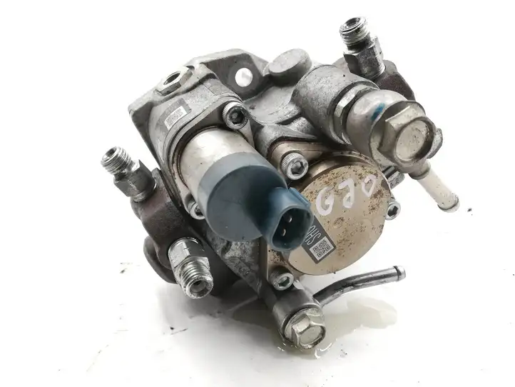 Mazda 6 (2012 - 2015) SH0113800D Топливный насос — фото 3