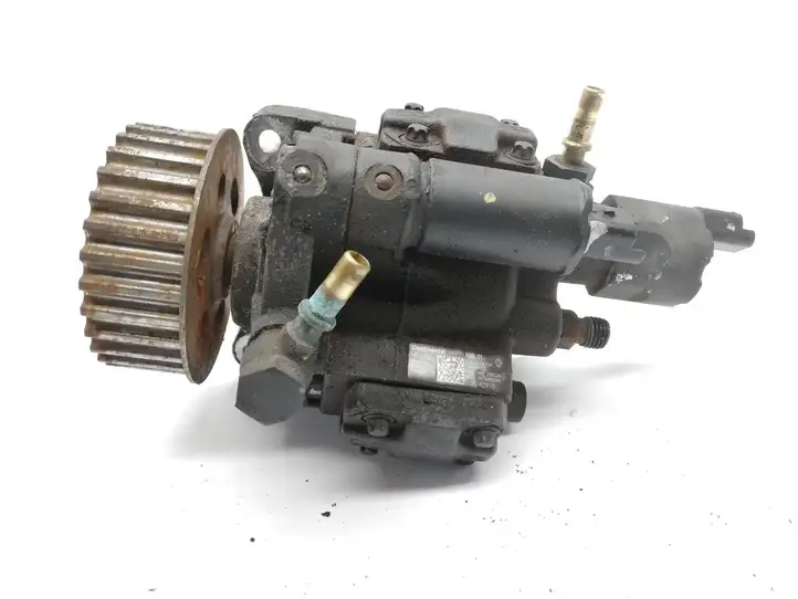 Nissan Qashqai (2010 - 2013) 167008859R Топливный насос — фото 4