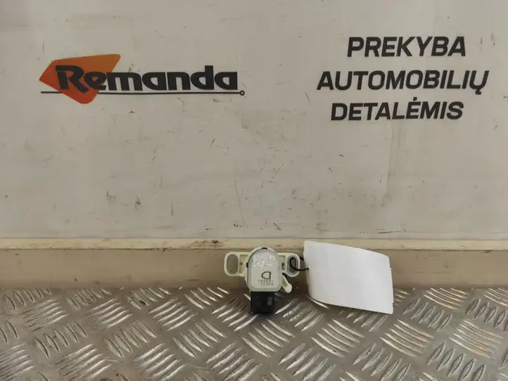 Toyota RAV 4 (XA40) (2012 - 2018) 8951033030 Датчик педали тормоза — фото 1