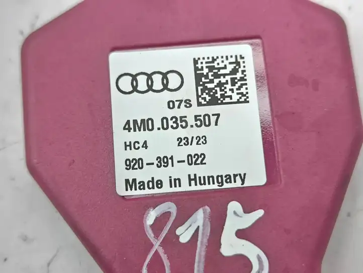 Audi A1 4M0035507 Антенна Bluetooth — фото 2