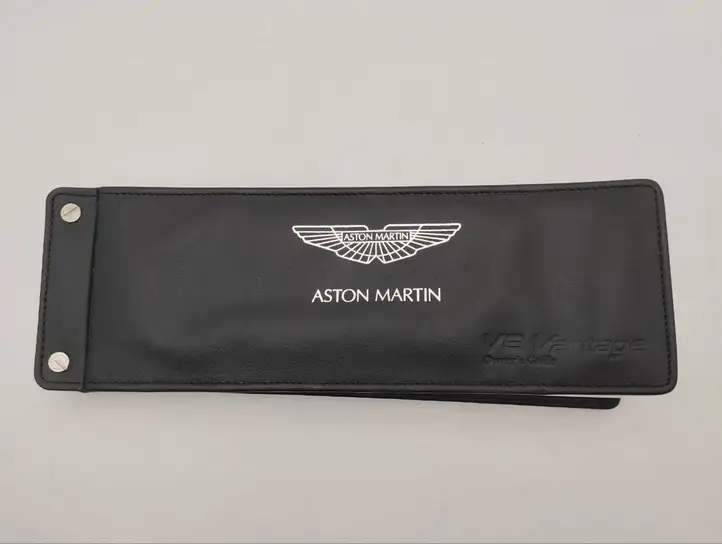 Aston Martin Vantage III Сервисная книжка — фото 1