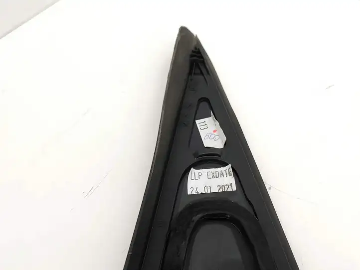 Volkswagen ID.3 10A845411 Треугольное стекло кузова — фото 2