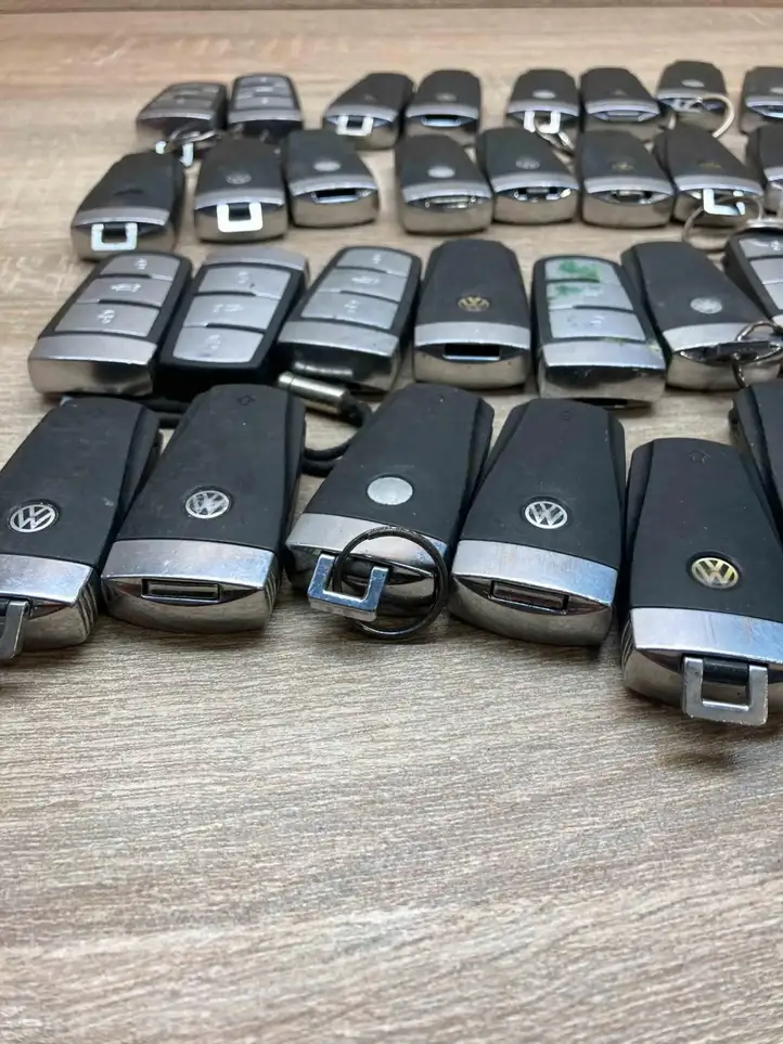 Volkswagen PASSAT B5.5 VolkswagenB6B7Keys Ключ зажигания — фото 5