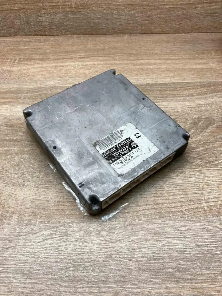 Toyota Corolla E120 E130 (2000 - 2004) 8966102F70 Блок управления двигателем (ECU) — фото 6