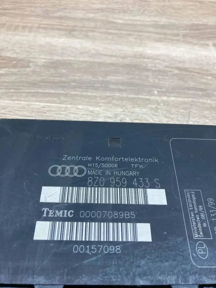 Audi 8Z0959433S Модуль комфорта — фото 5