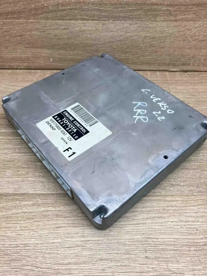Toyota Corolla Verso AR10 (2004 - 2009) 896610F110 Блок управления двигателем (ECU) — фото 2