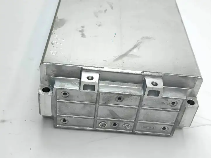 Volkswagen ID.3 0Z1915599H Модуль аккумуляторной батареи гибридного автомобиля / электромобиля — фото 2