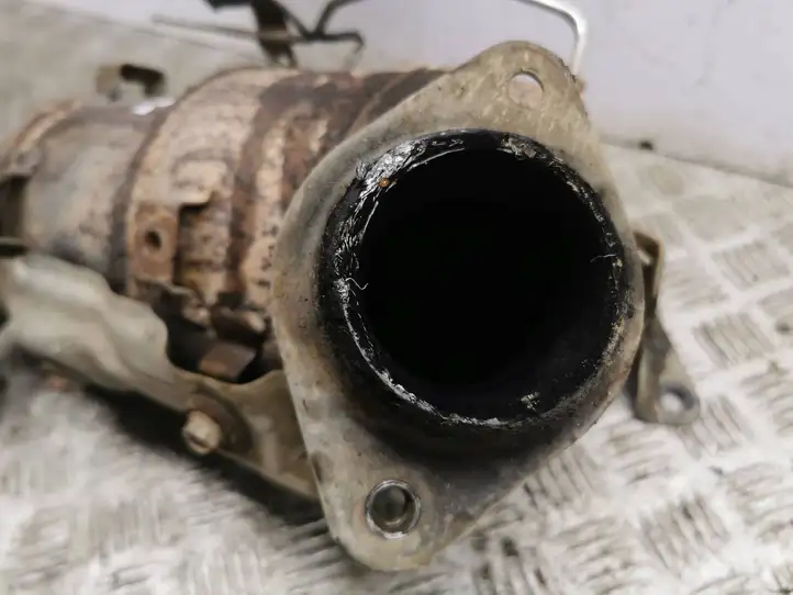 Toyota Corolla Verso AR10 (2004 - 2009) 26040 Катализатор / DPF / FAP — фото 3