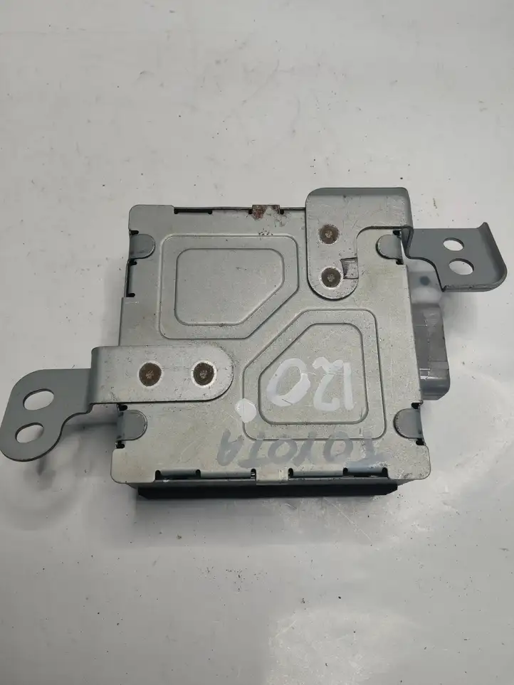 Toyota Land Cruiser (J120) (2002 - 2009) 8987860011 Прочие блоки управления — фото 2