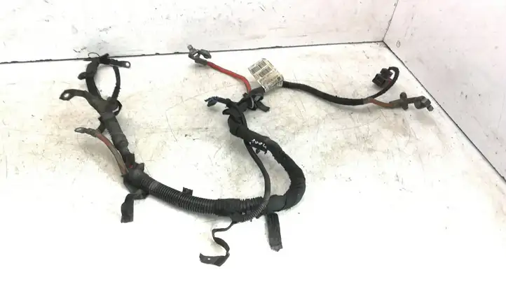 Opel Astra H (2004 - 2009) 55561062 Плюсовой провод аккумулятора — фото 6