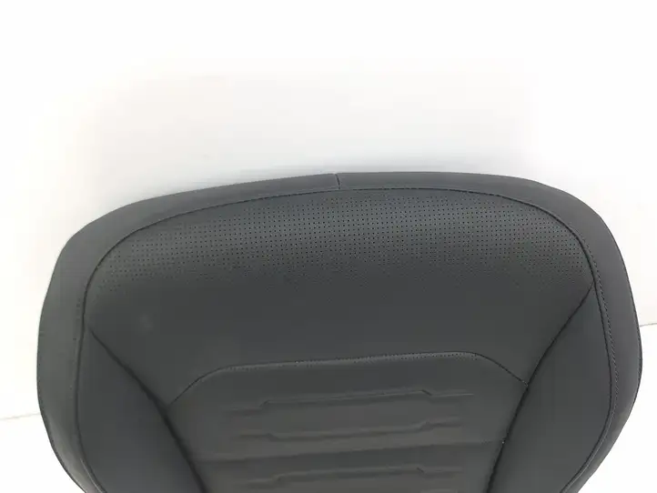 Kia Niro Нижняя часть сиденья переднего пассажира — фото 6