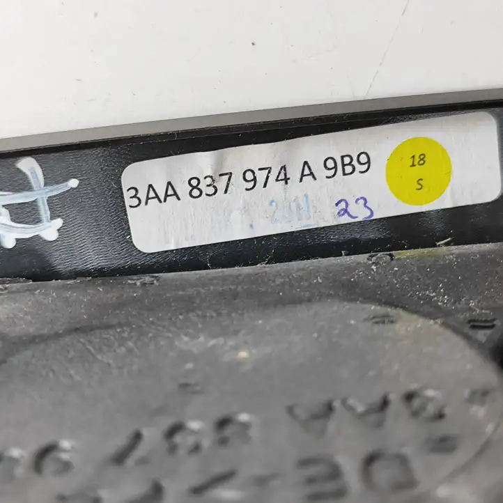 Volkswagen PASSAT B7 (2011 - 2014) 3AA837974A Динамики передних дверей — фото 7