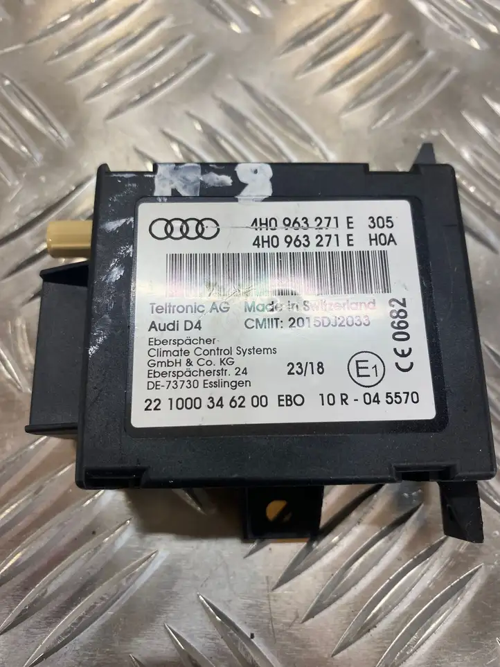 Audi A6 S6 C8 4K 4H0963271E Блок управления автономным отопителем — фото 1