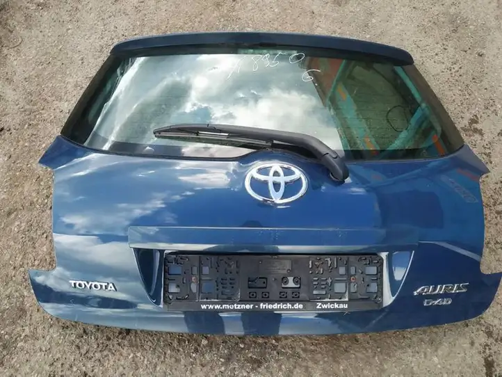 Toyota Auris 150 (2006 - 2012) melynas Крышка багажника — фото 2