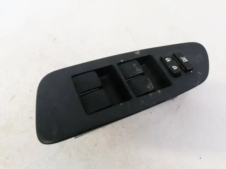 Toyota Auris 150 (2006 - 2012) 7423202550 Блок кнопок стеклоподъемников — фото 1
