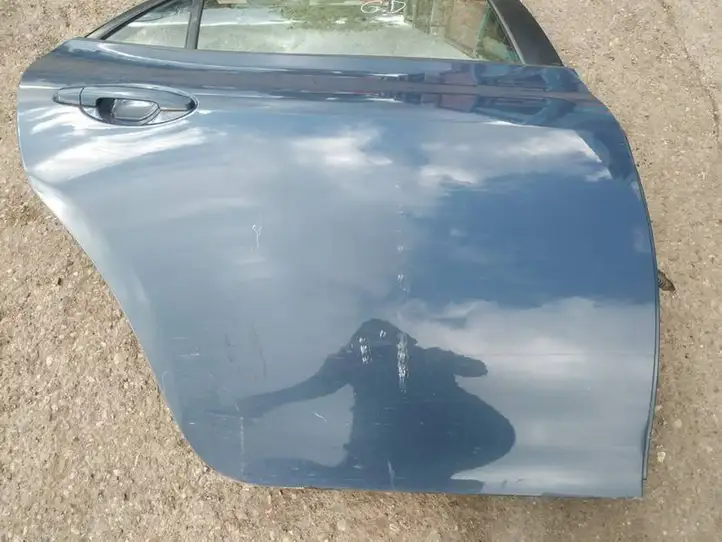 Toyota Auris 150 (2006 - 2012) melynos Задняя дверь — фото 2
