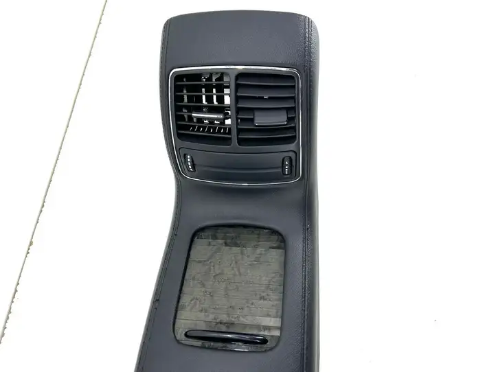 Mercedes-Benz CLS C219 (2003 - 2011) A2198600030 Центральная консоль — фото 15